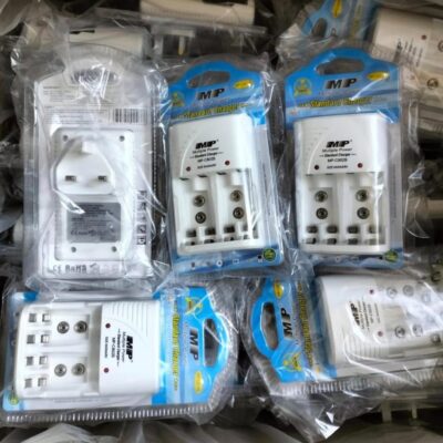 MP Batteries Charger- AA/AAA/9V
